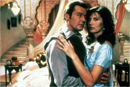 Roger Moore, mai 2012 Roger Moore